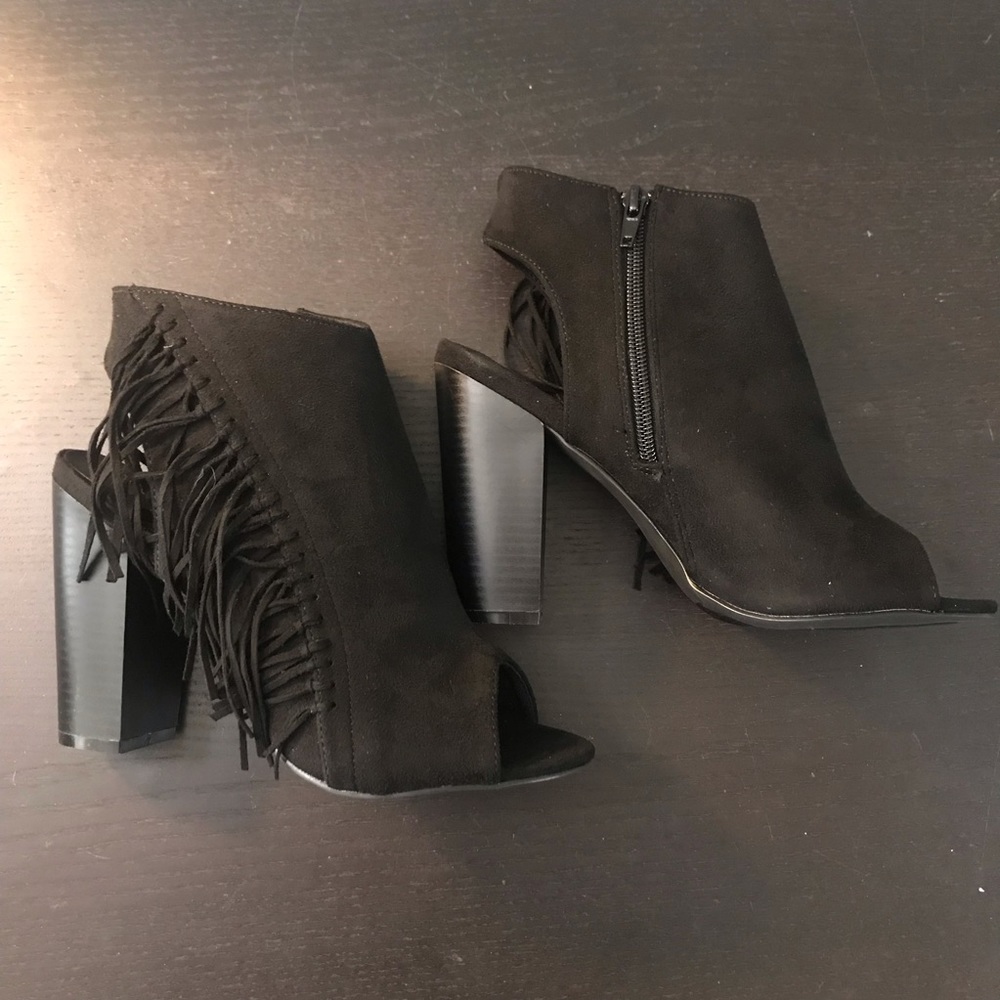 Black fringe open toe bootie